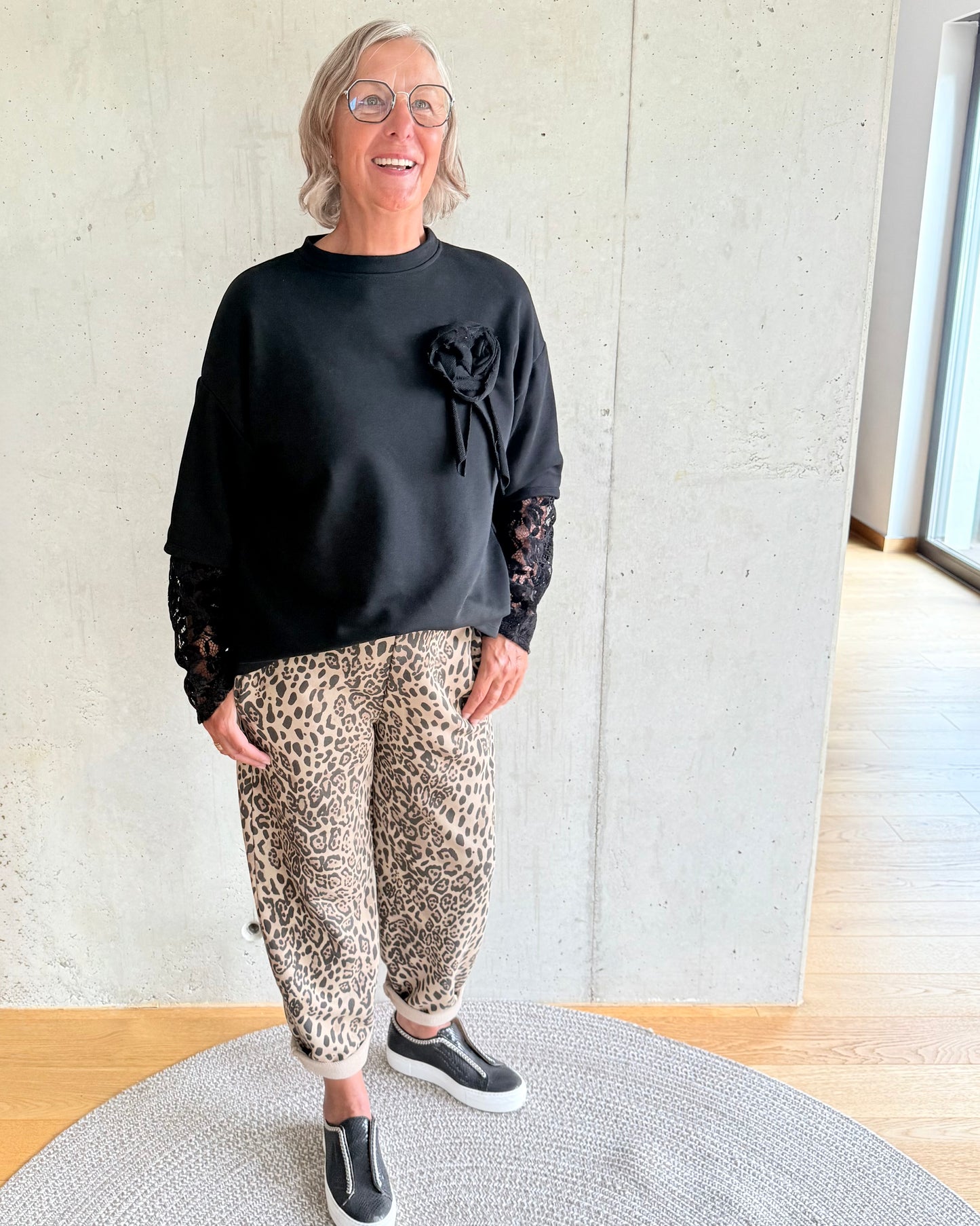 Sweatshirt Spitze